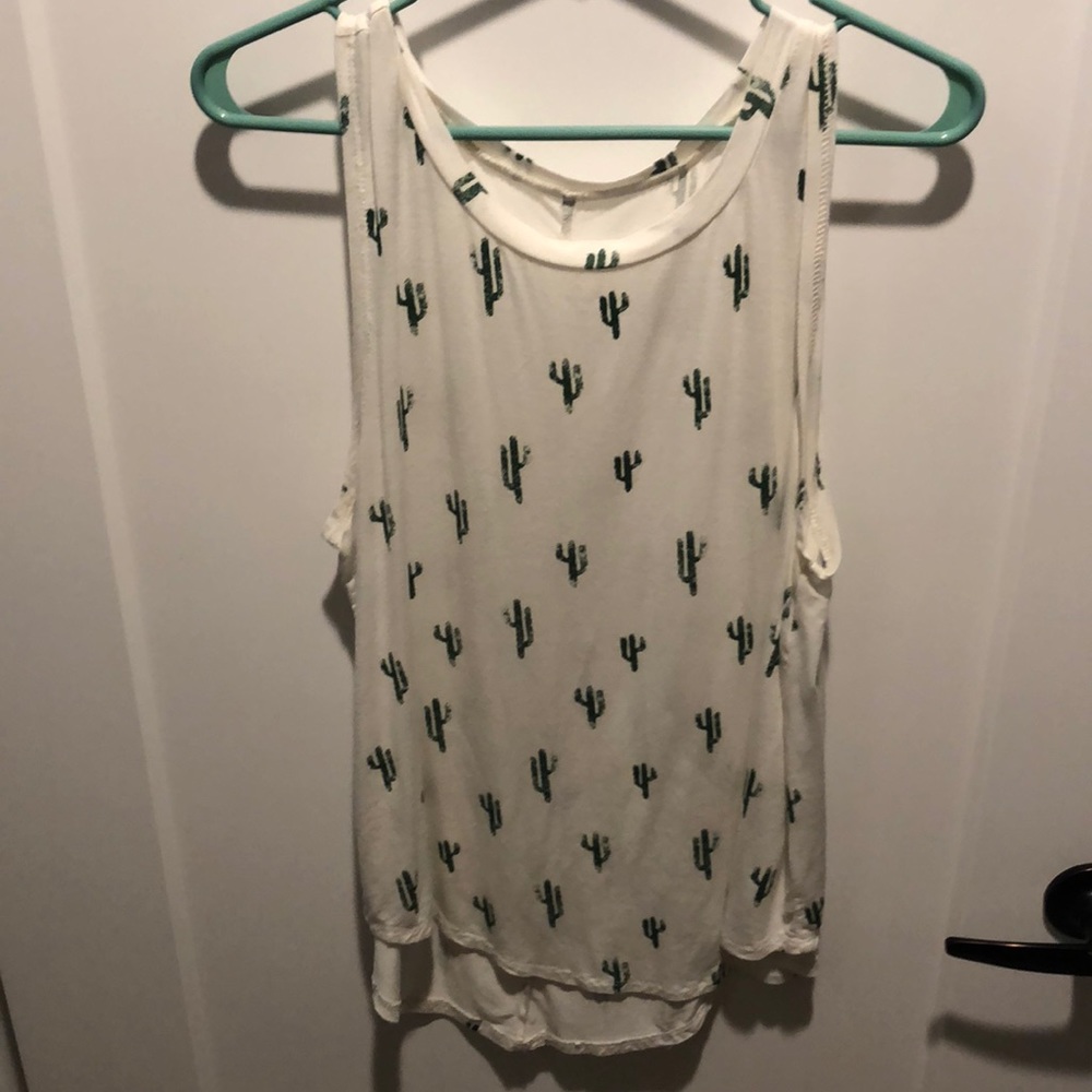 Cactus print tank